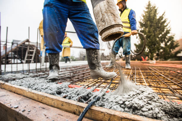 Best Concrete Sidewalk Installation  in Peachtree City, GA